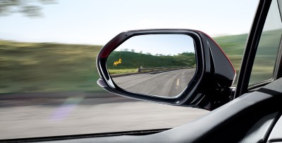 2017 Toyota Prius - blind_spot_monitor (Custom)