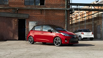 2016 Toyota Yaris Red-Black